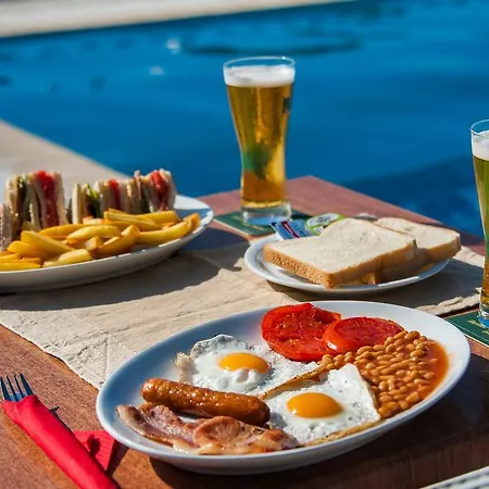 Zante Nest & 알리카나스