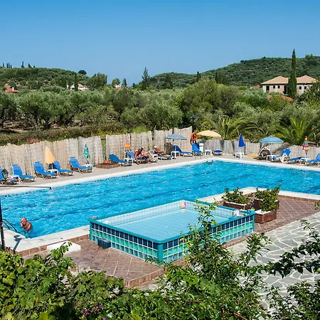 Zante Nest & Lejlighedshotel 2*